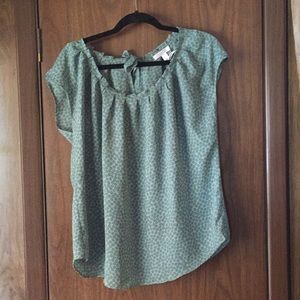 Lauren Conrad blouse